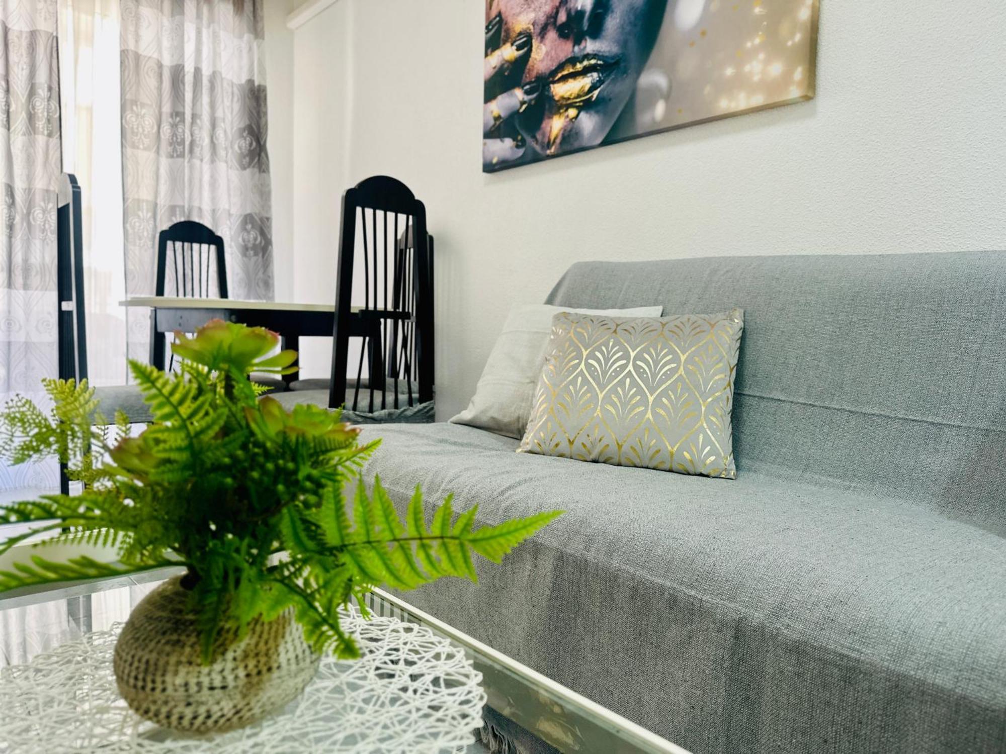 Solymar Torrevieja Apartment Екстериор снимка